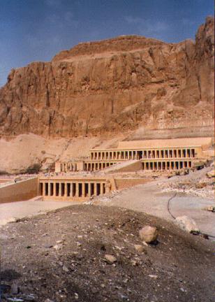 queen hatshepsut mortuary temple