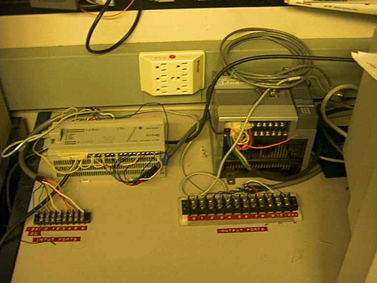 AB PLCs.jpg (56510 bytes)